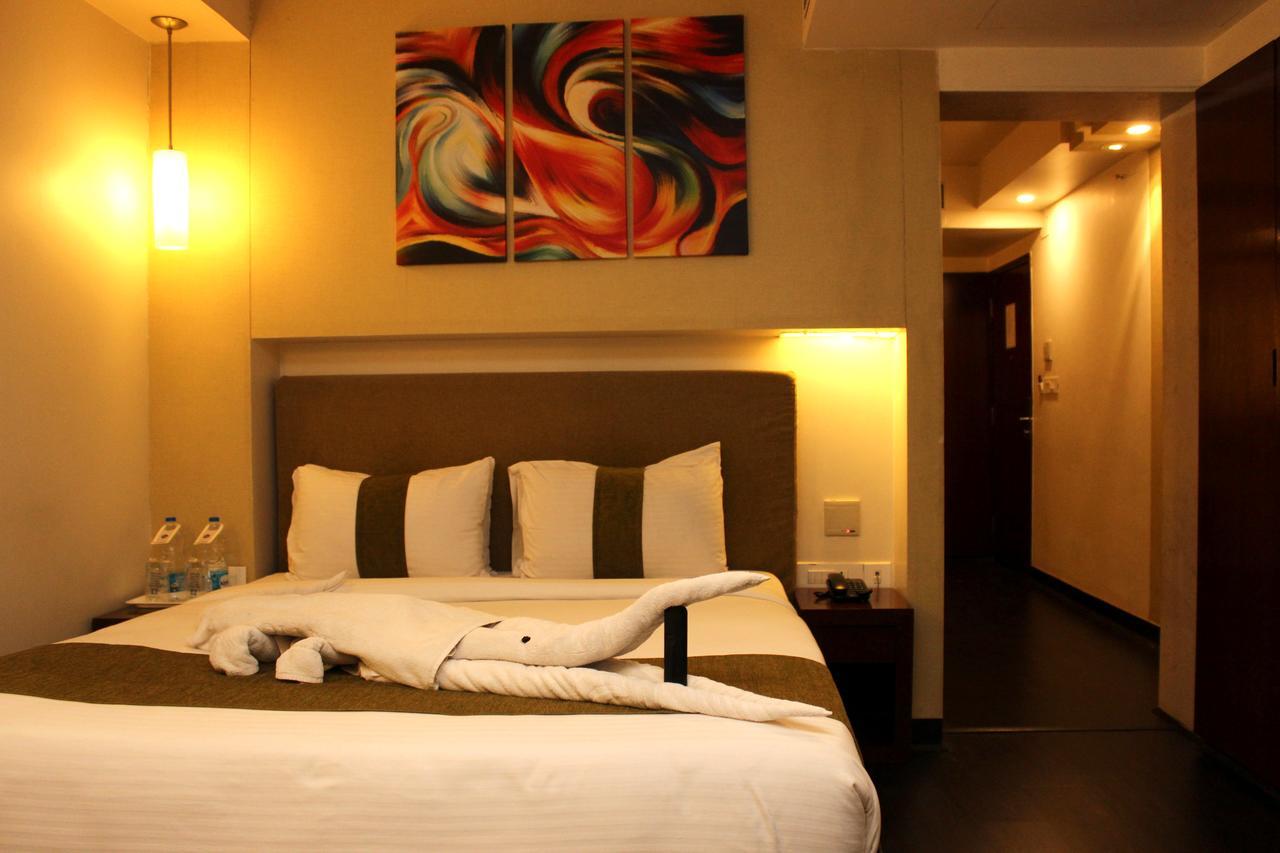 Visitel - A Boutique Hotel Калькутта Экстерьер фото